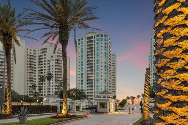 1180 Gulf Boulevard #401, CLEARWATER BEACH, FL 33767