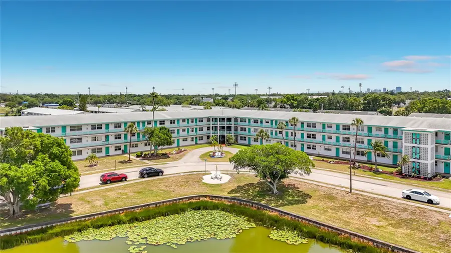 1900 59th Avenue N #106, Saint Petersburg, FL 33714 - #2