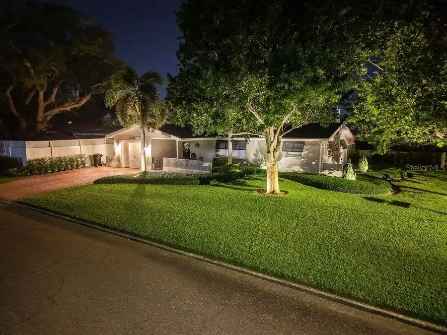 1150 48th Street N, Saint Petersburg, FL 33713 - #2