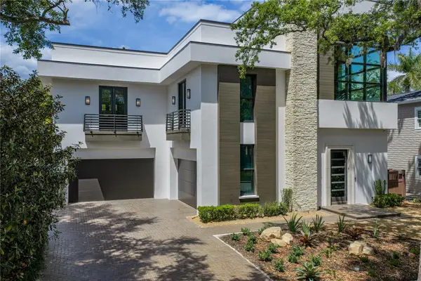 2903 W Hawthorne Road, TAMPA, FL 33611