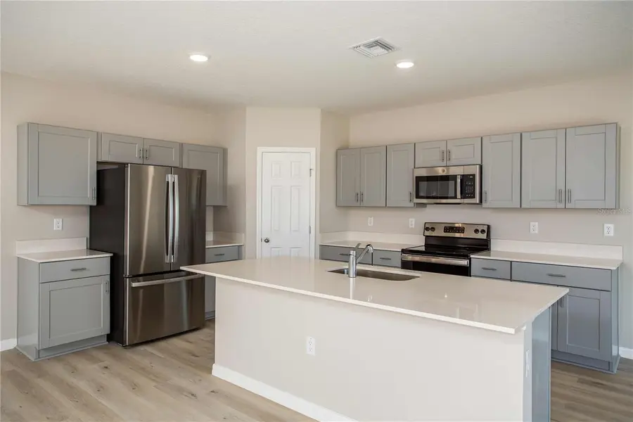 36628 Sagemoor Drive, Zephyrhills, FL 33541 - #2