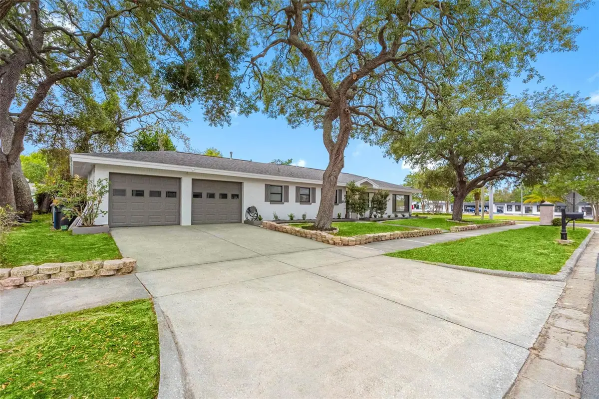 1005 Apache Trail, Clearwater, FL 33755 - #1