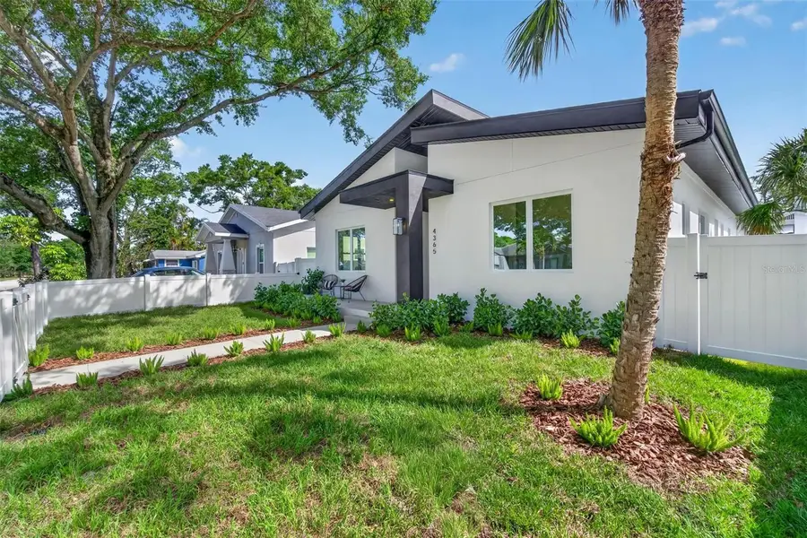 4365 Iris Street N, Saint Petersburg, FL 33714 - #3