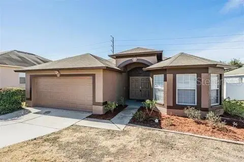 7637 Merchantville Circle, ZEPHYRHILLS, FL 33540