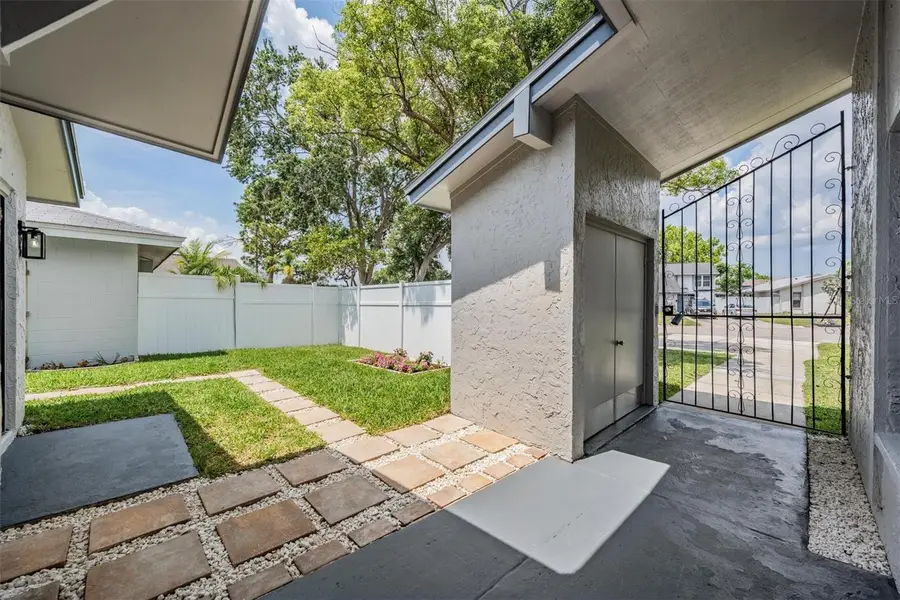 11005 Underwood Place, Tampa, FL 33624 - #2