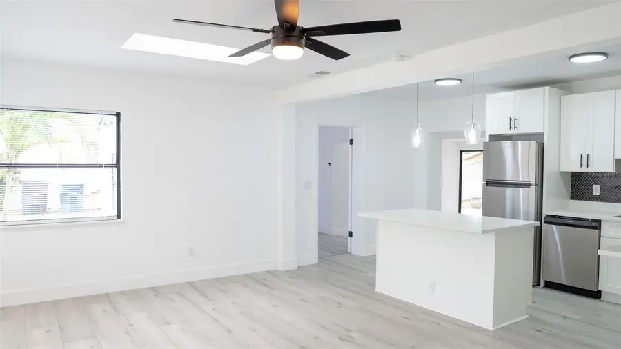 15 N Saturn Avenue, Clearwater, FL 33755 - #3