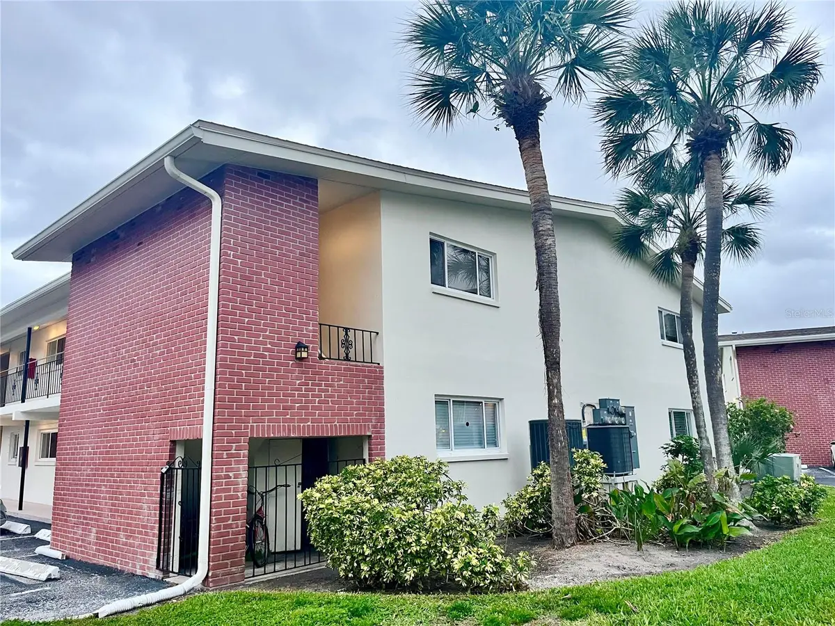 4550 Overlook Drive Ne #156, Saint Petersburg, FL 33703 - #1