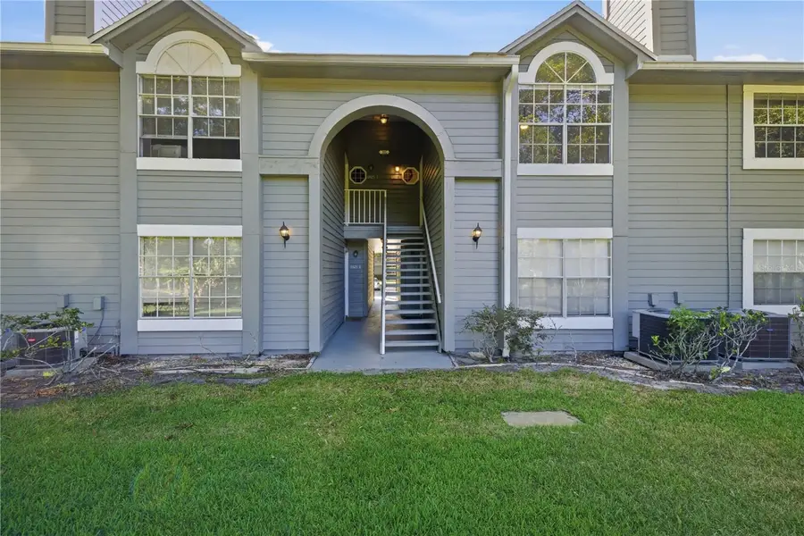 11817 Skylake Place #H, Temple Terrace, FL 33617 - #3