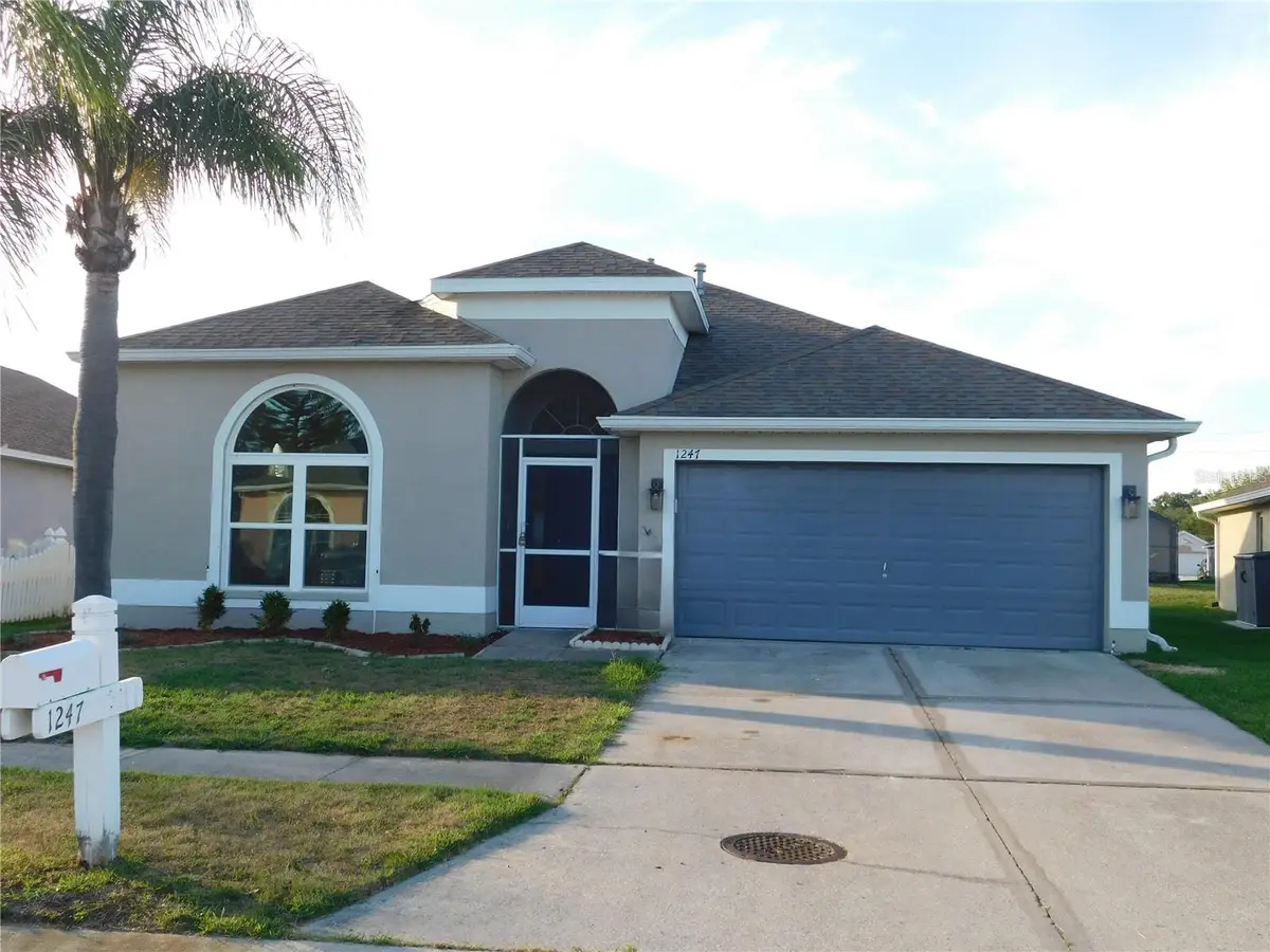 1247 Vinetree Drive, Brandon, FL 33510 - #1