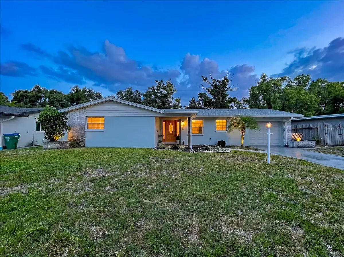 11524 70th Terrace, Seminole, FL 33772 - #1