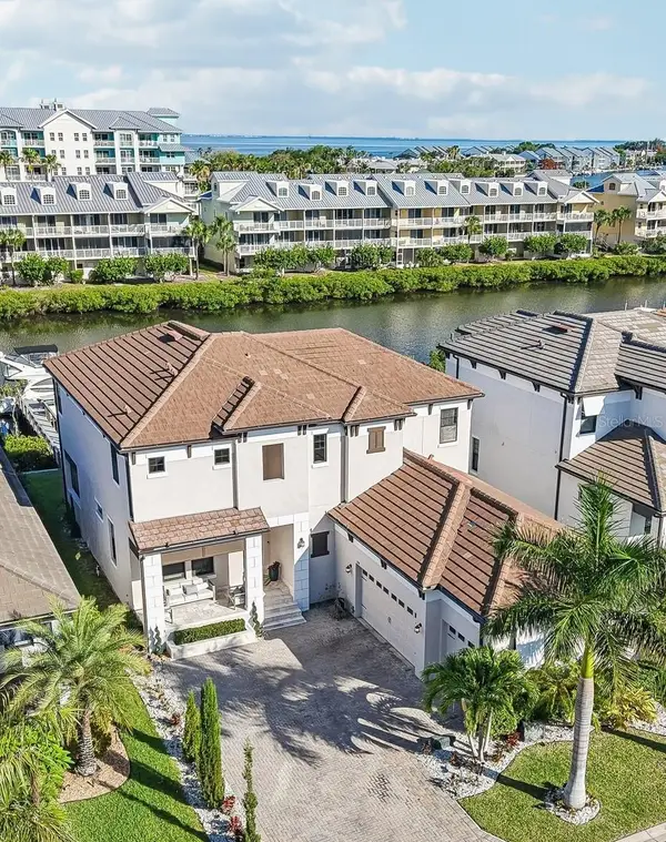 3110 Christophers Watch Lane, RUSKIN, FL 33570