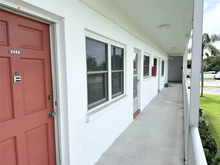 5728 14th Avenue N #206B, Saint Petersburg, FL 33710 - #2