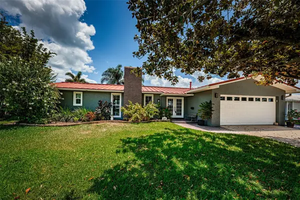 1496 49th Avenue Ne, ST PETERSBURG, FL 33703