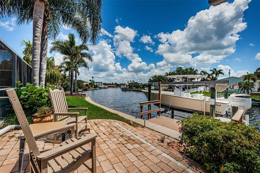 1496 49th Avenue Ne, Saint Petersburg, FL 33703 - #2