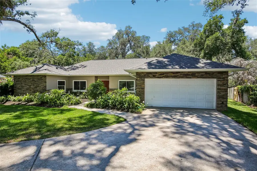 2754 Buckhorn Oaks Drive, Valrico, FL 33594 - #2