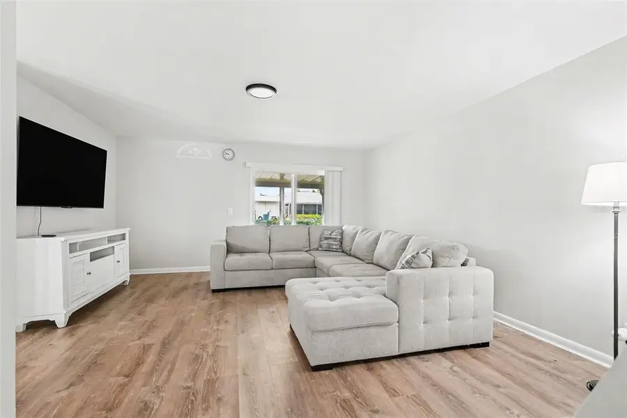 3267 39th Street S #B, Saint Petersburg, FL 33711 - #2