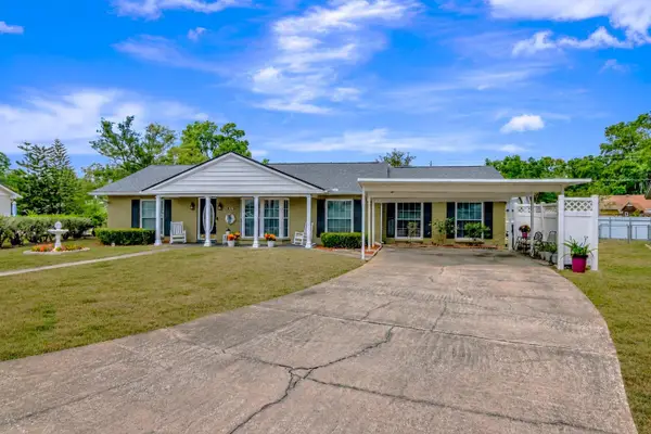 18318 Dolly Brook Lane, LUTZ, FL 33549