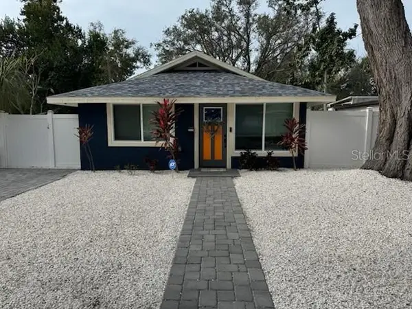 2111 42nd Street S, ST PETERSBURG, FL 33711