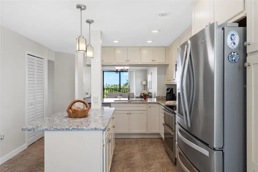 1316 Pasadena Avenue S #408, South Pasadena, FL 33707 - #3