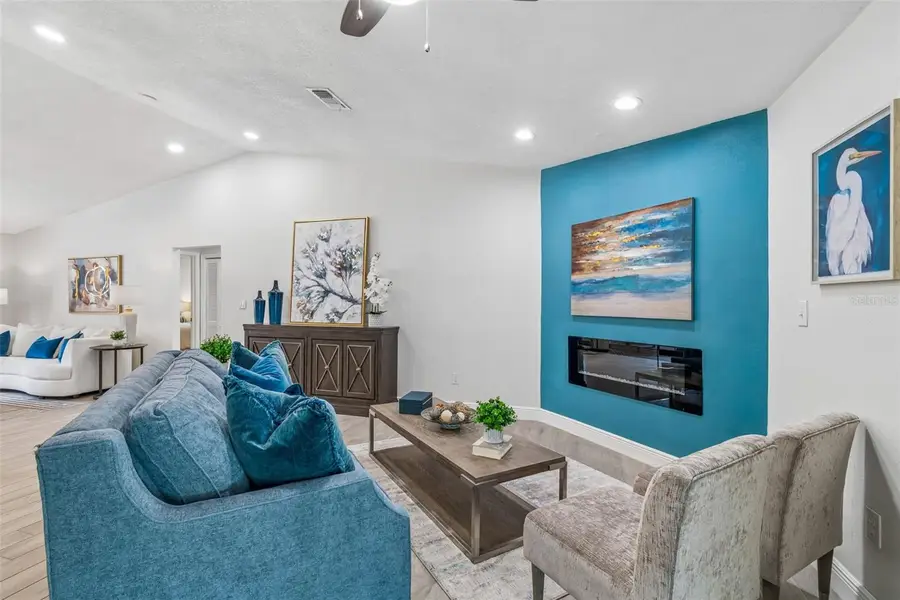 4201 W Wyoming Avenue, Tampa, FL 33616 - #3