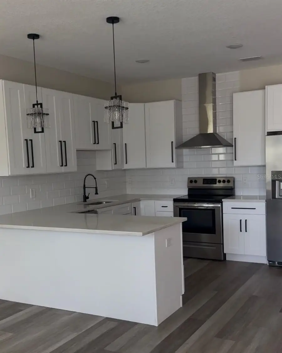 1919 30th Avenue N, Saint Petersburg, FL 33713 - #3