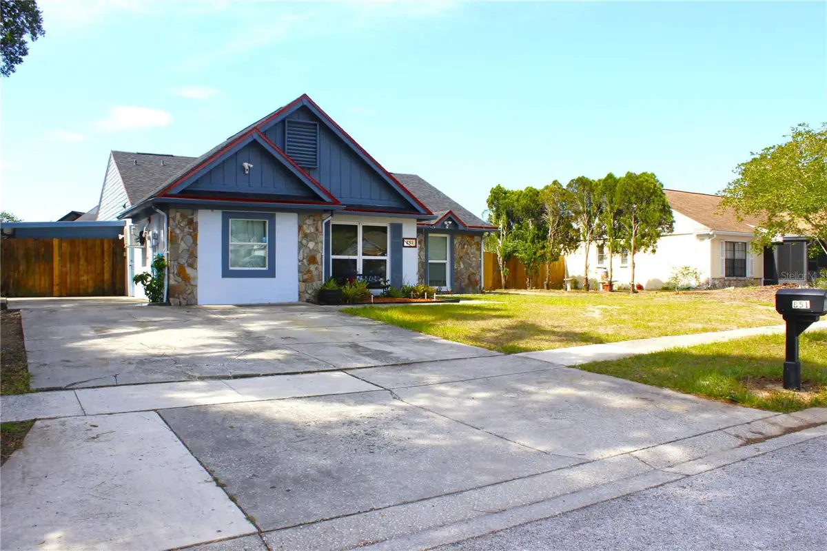 851 Sunridge Point Drive, Seffner, FL 33584 - #1