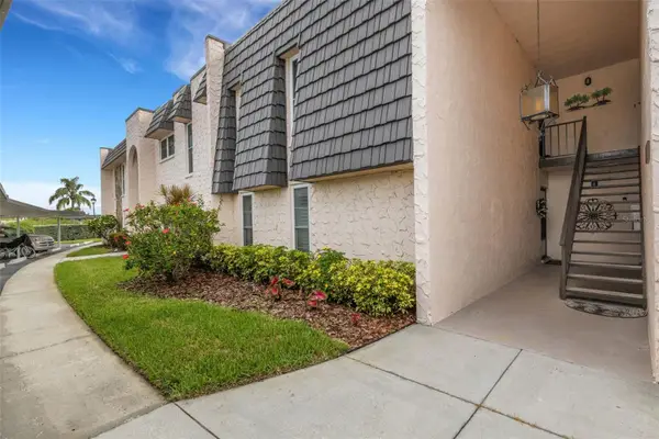 115 Elmwood Circle #115, SEMINOLE, FL 33777