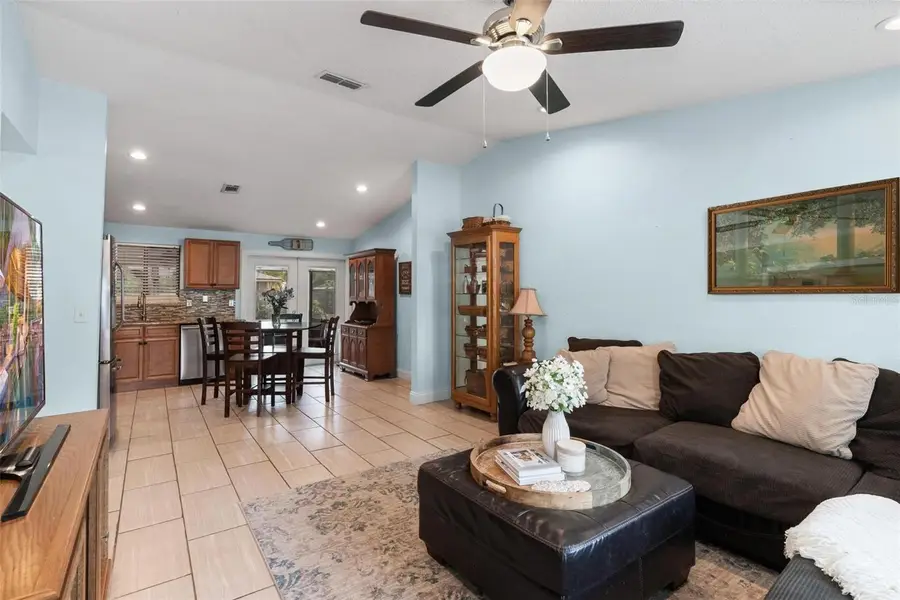 3042 Hanna Court, Palm Harbor, FL 34684 - #2