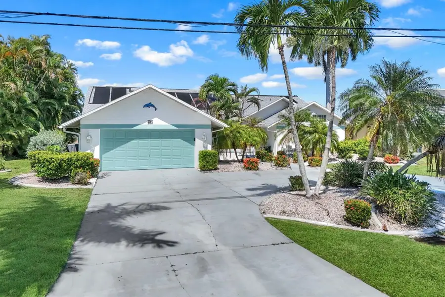 719 El Dorado Parkway W, Cape Coral, FL 33914 - #2