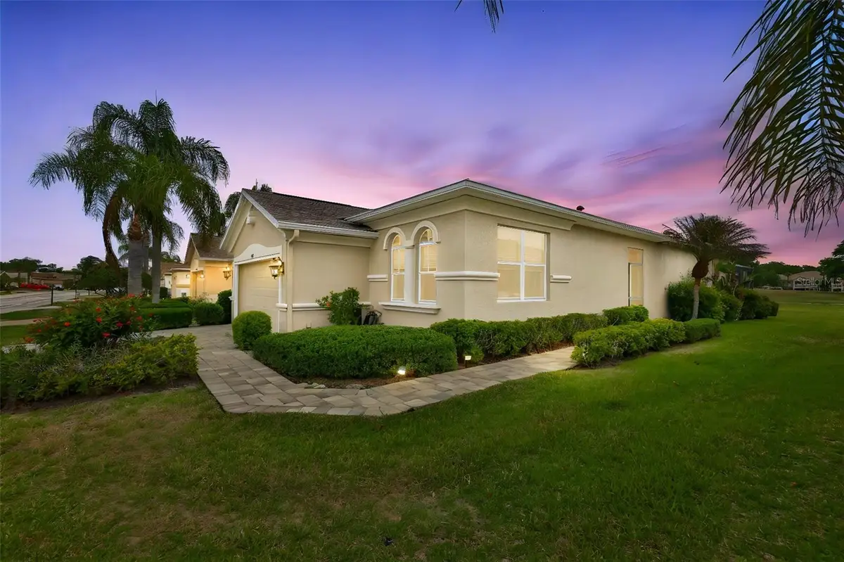 1907 Sterling Glen Court, Sun City Center, FL 33573 - #1