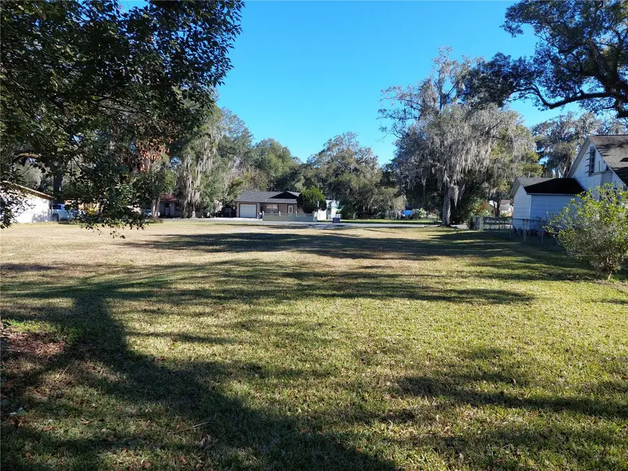 5449 12th Street, Zephyrhills, FL 33542 - #2