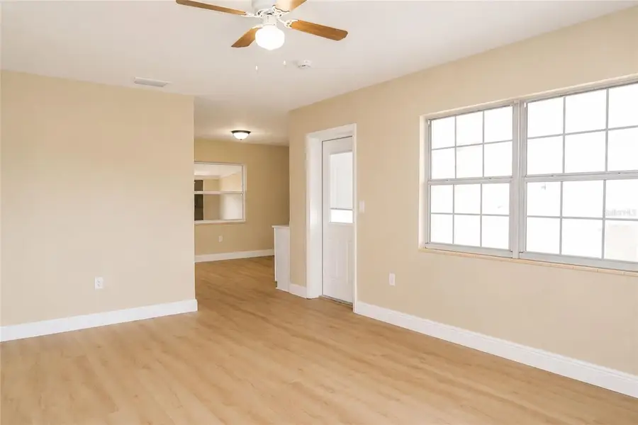 517 24th Avenue W, Bradenton, FL 34205 - #3