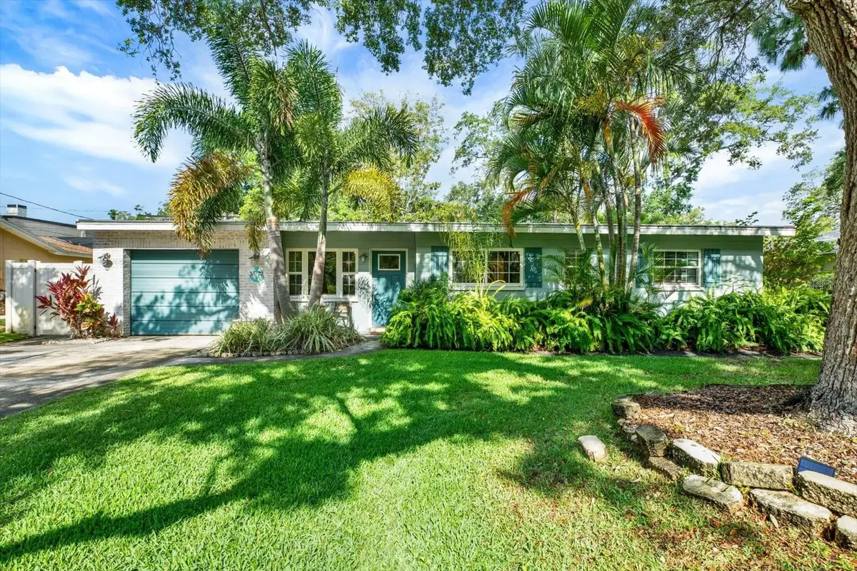 5572 100th Way N, Saint Petersburg, FL 33708 - #1