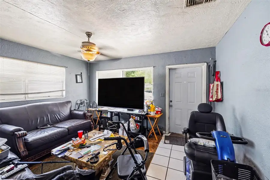 1634 S Jefferson Avenue, Clearwater, FL 33756 - #3