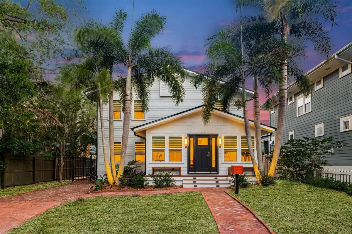 124 19th Avenue N, Saint Petersburg, FL 33704 - #1