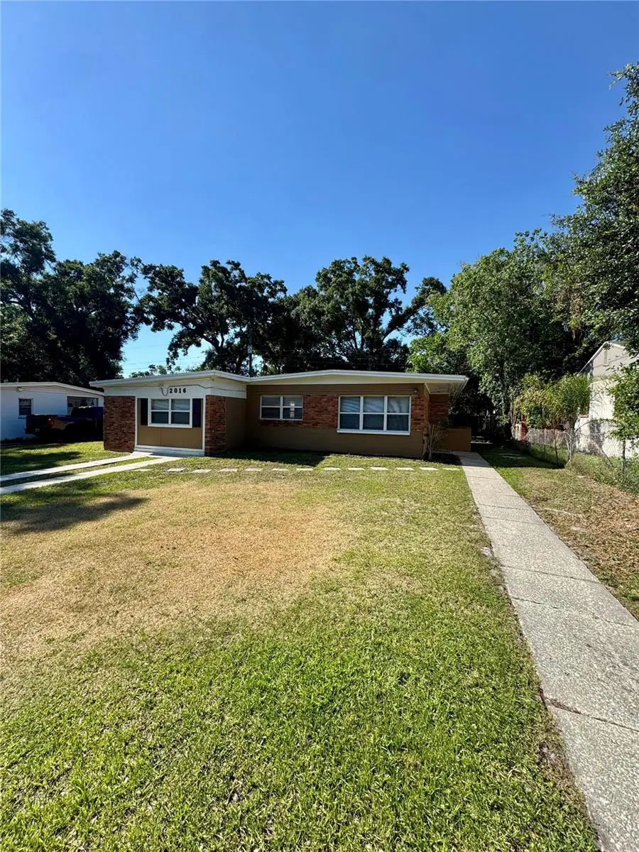 2016 E Crenshaw Street, Tampa, FL 33610 - #2