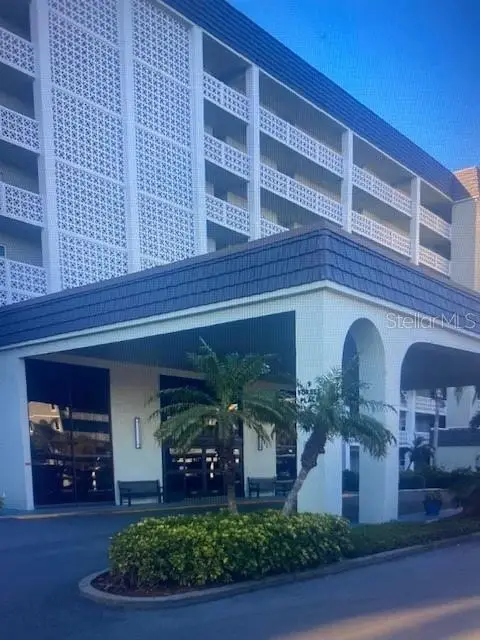 9 Forbes Place Place #112, DUNEDIN, FL 34698