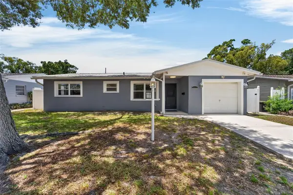 6670 26th Way N, ST PETERSBURG, FL 33703