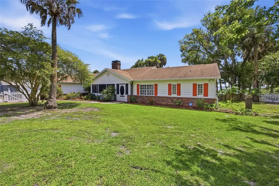 1100 N Palmetto Street, Leesburg, FL 34748 - #2