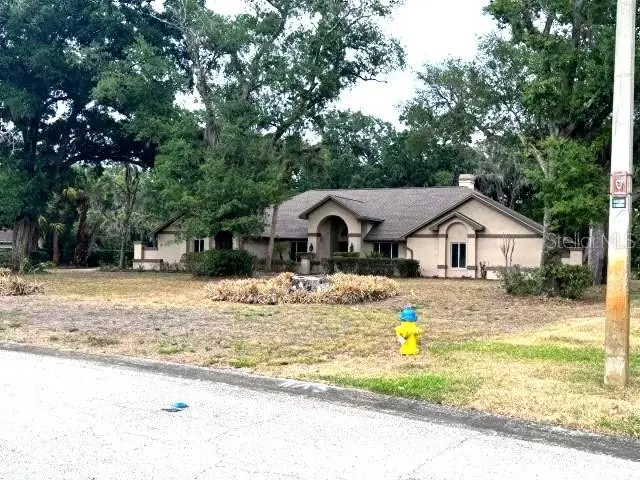 911 Centerbrook Drive, Brandon, FL 33511 - #2