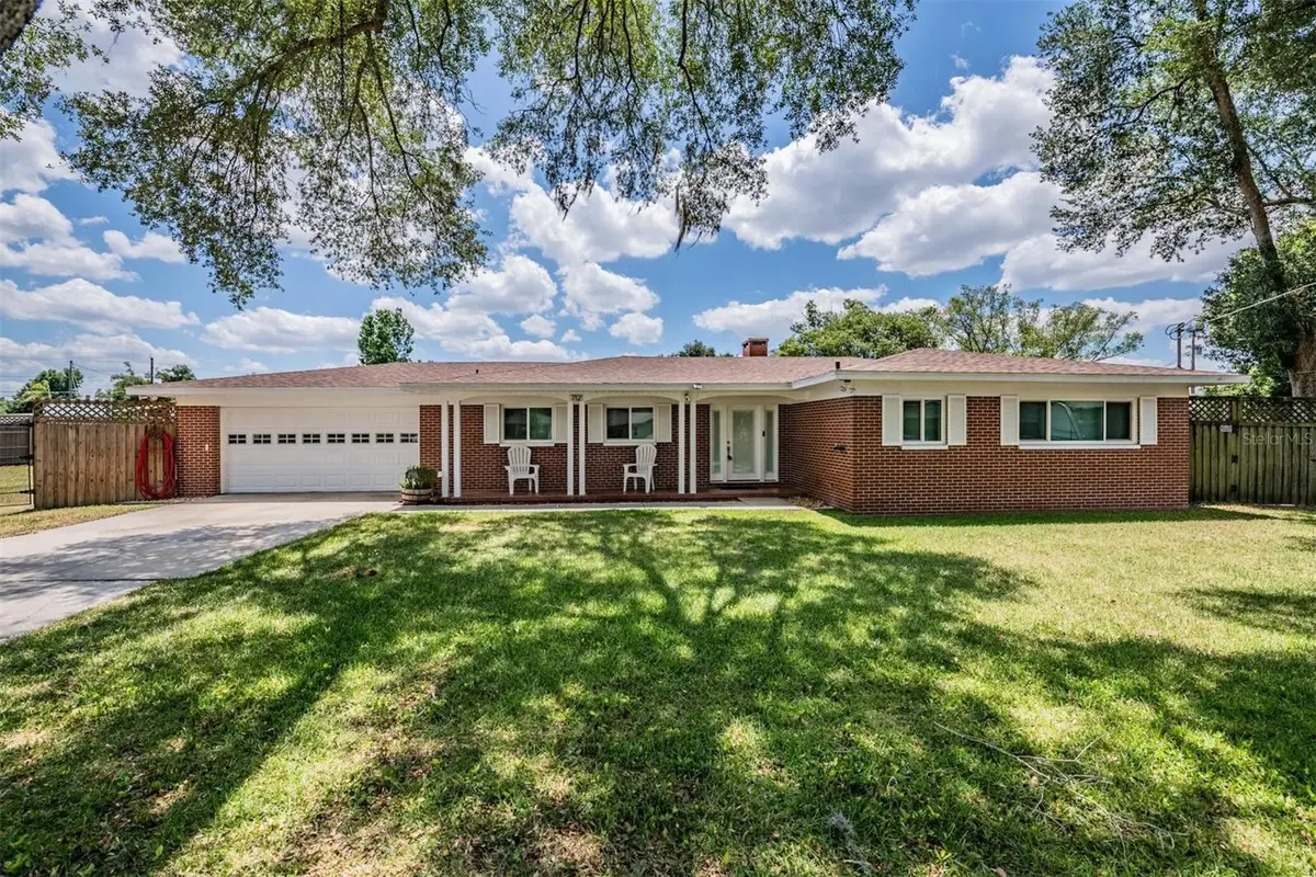 712 Camellia Court, Seffner, FL 33584 - #1