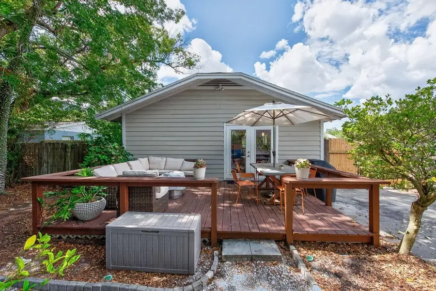 413 W North Bay Street, Tampa, FL 33603 - #2