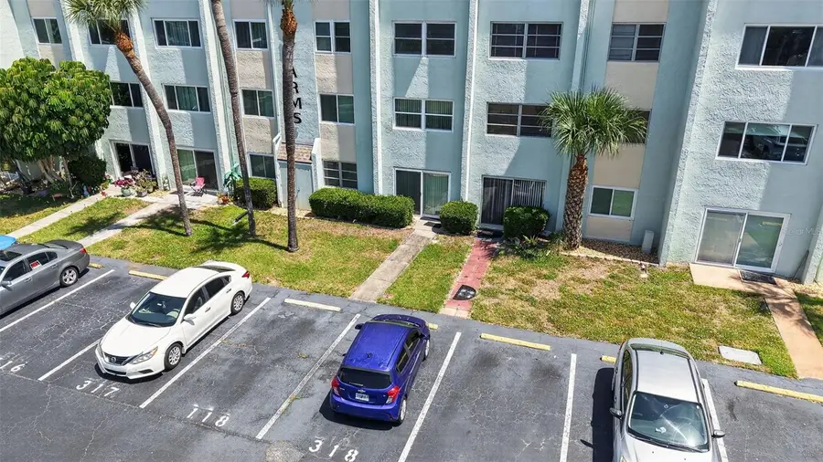 801 83rd Avenue N #118, Saint Petersburg, FL 33702 - #2