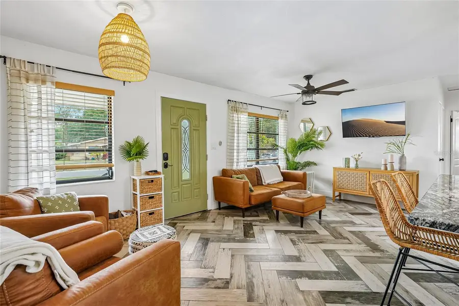 5201 11th Avenue N, Saint Petersburg, FL 33710 - #2