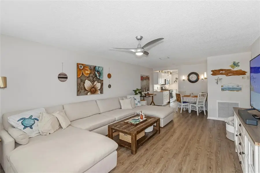 6025 Shore Boulevard S #406, Gulfport, FL 33707 - #2