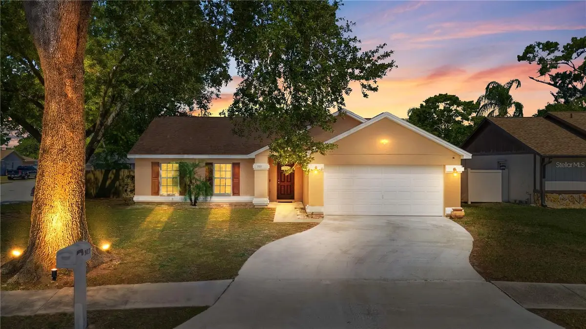 802 Smith Bay Drive, Brandon, FL 33510 - #1