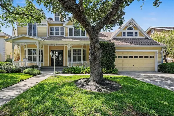 833 Marco Drive Ne, ST PETERSBURG, FL 33702