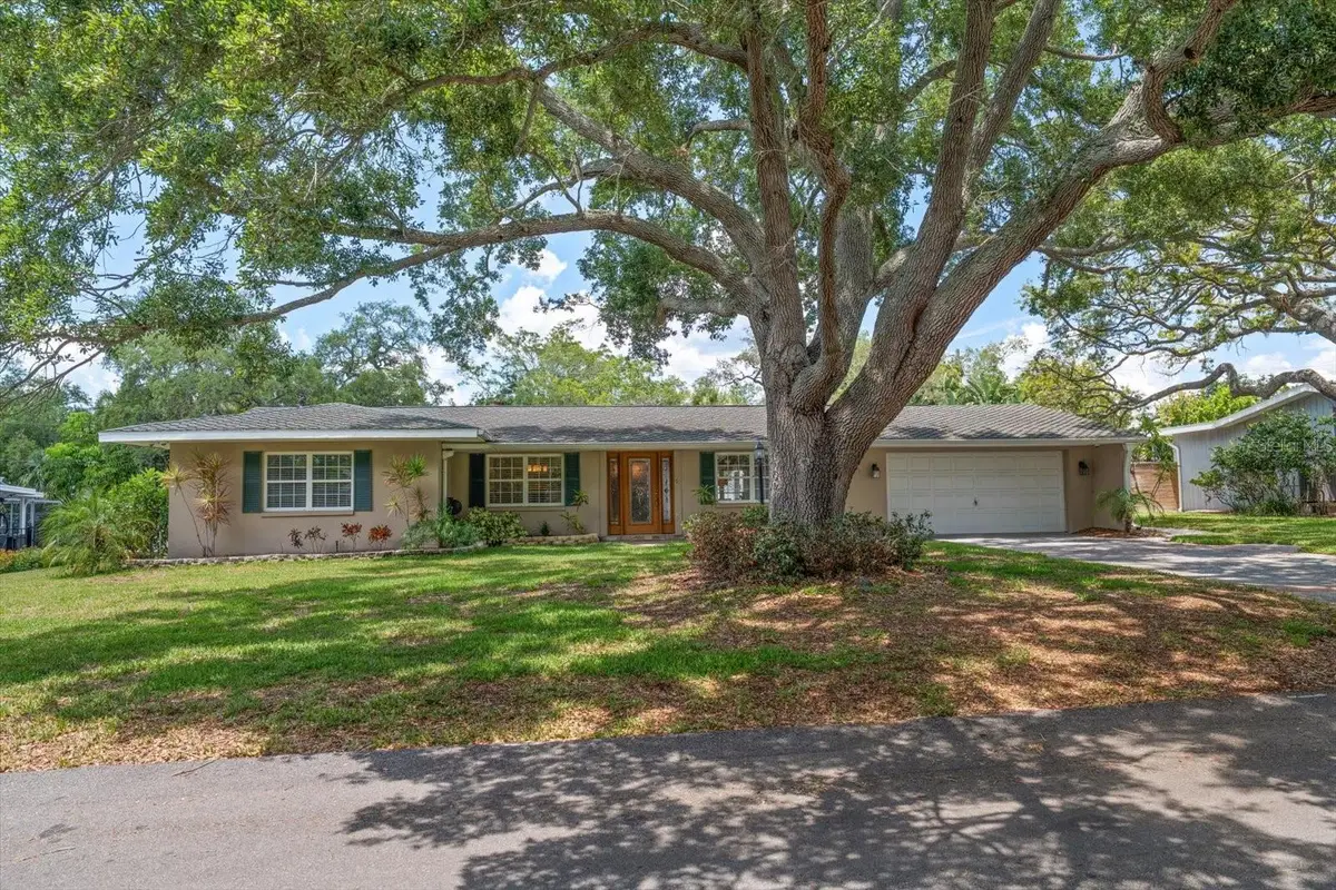 802 Allamanda Drive, Largo, FL 33770 - #1