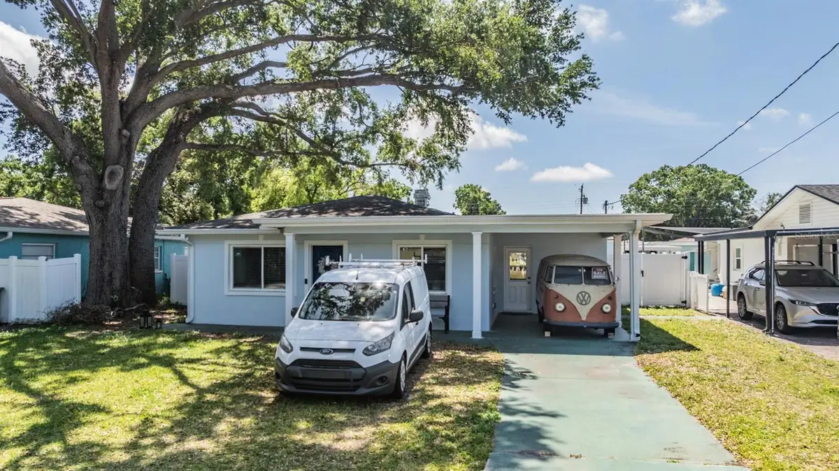 2808 W Lake Avenue, Tampa, FL 33607 - #1