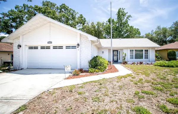 1647 Bentley Court, PALM HARBOR, FL 34684